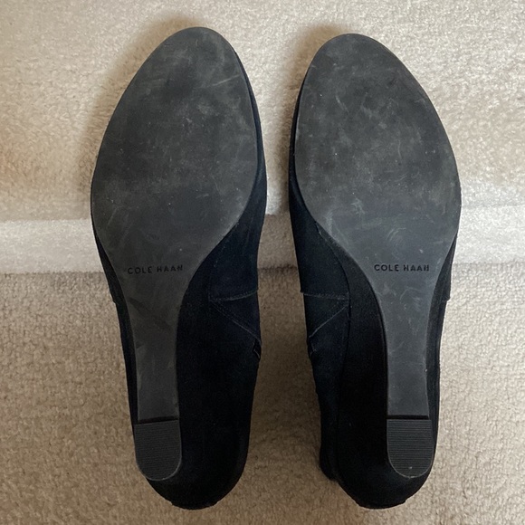 cole haan suede wedge ankle boots / booties - Picture 9 of 12
